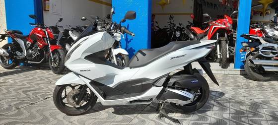 HONDA PCX DLX 